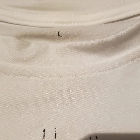 Womens Large T Shirt - Picture 3 of 3